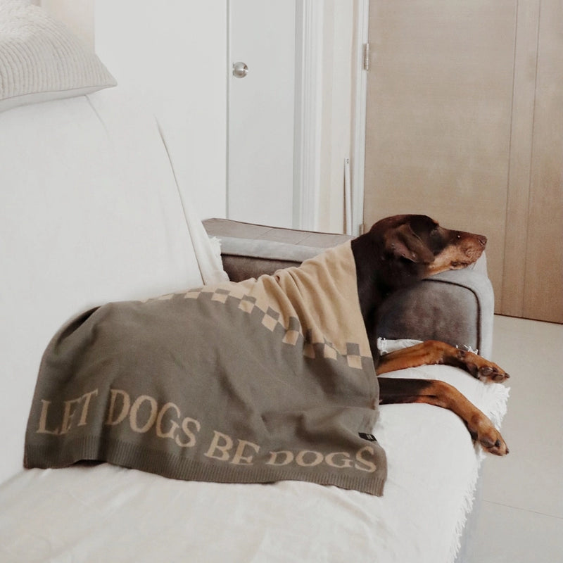 SP - Let Dogs Be Dogs Blanket