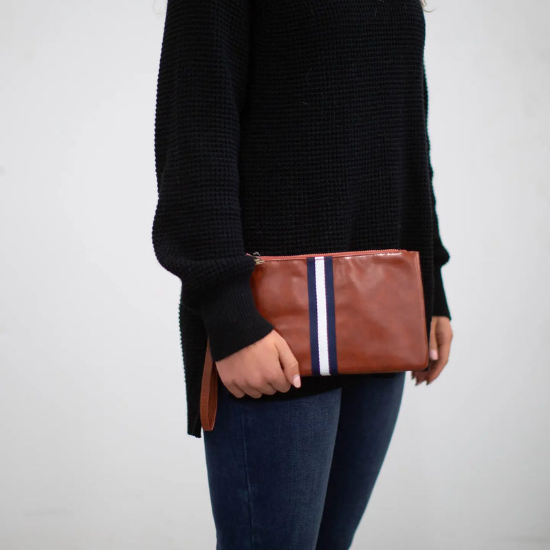 TL FMF Preppy Zipper Clutch
