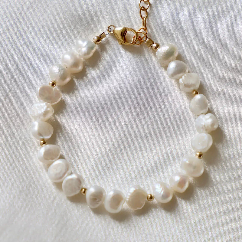 TL JKW Pearl/Gold Bead Bracelet