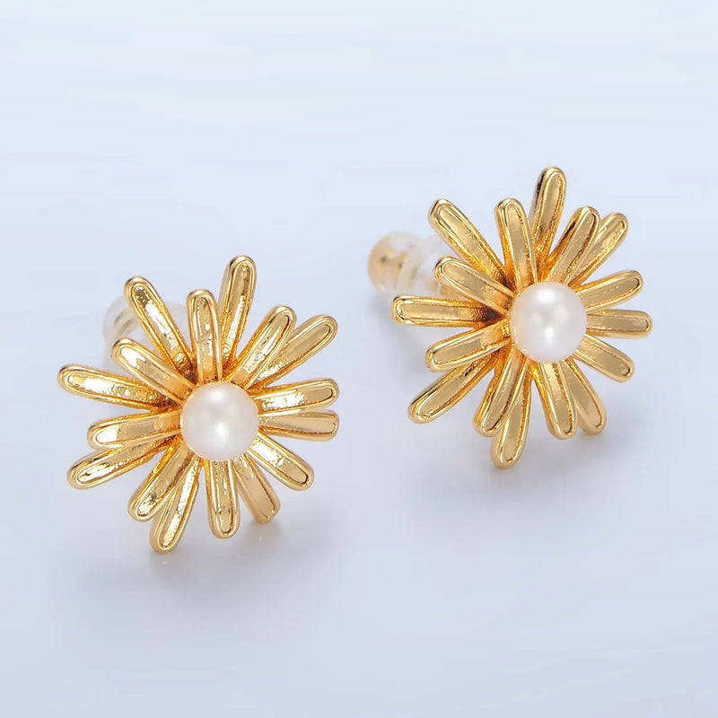 TL JAE GF Shell Pearl Sunflower Stud Earrings