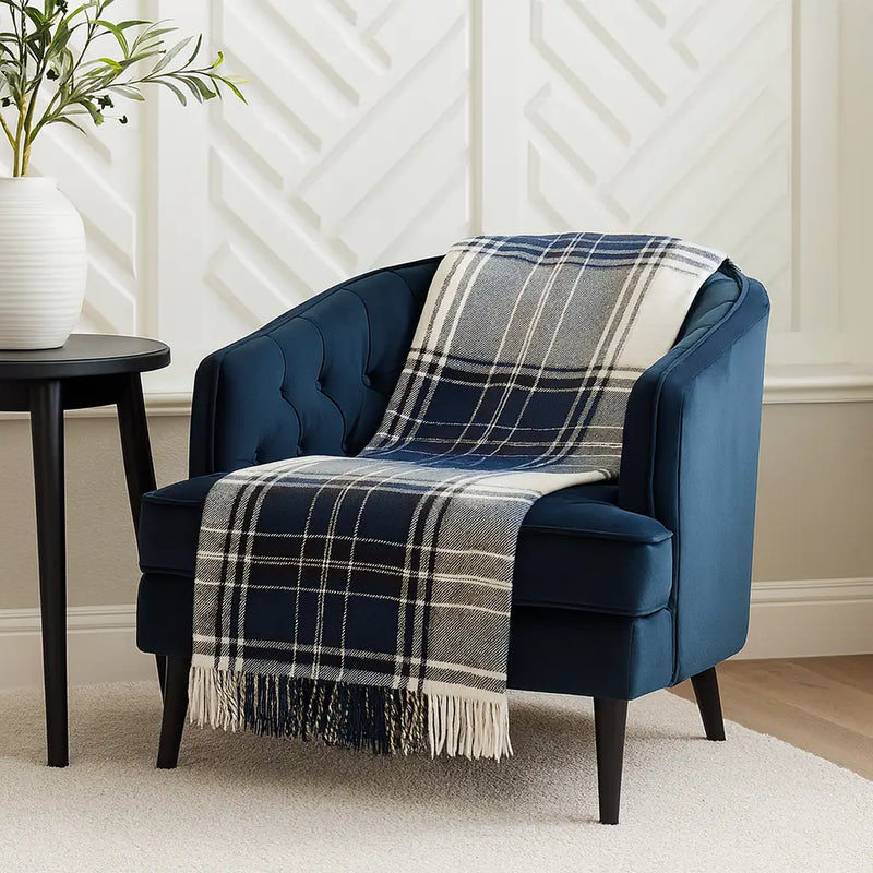 Classic Plaid Tassel Trim 50x60 Inch Throw
