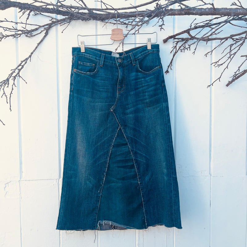 VH-DS35 Denim Skirt Size 6/8