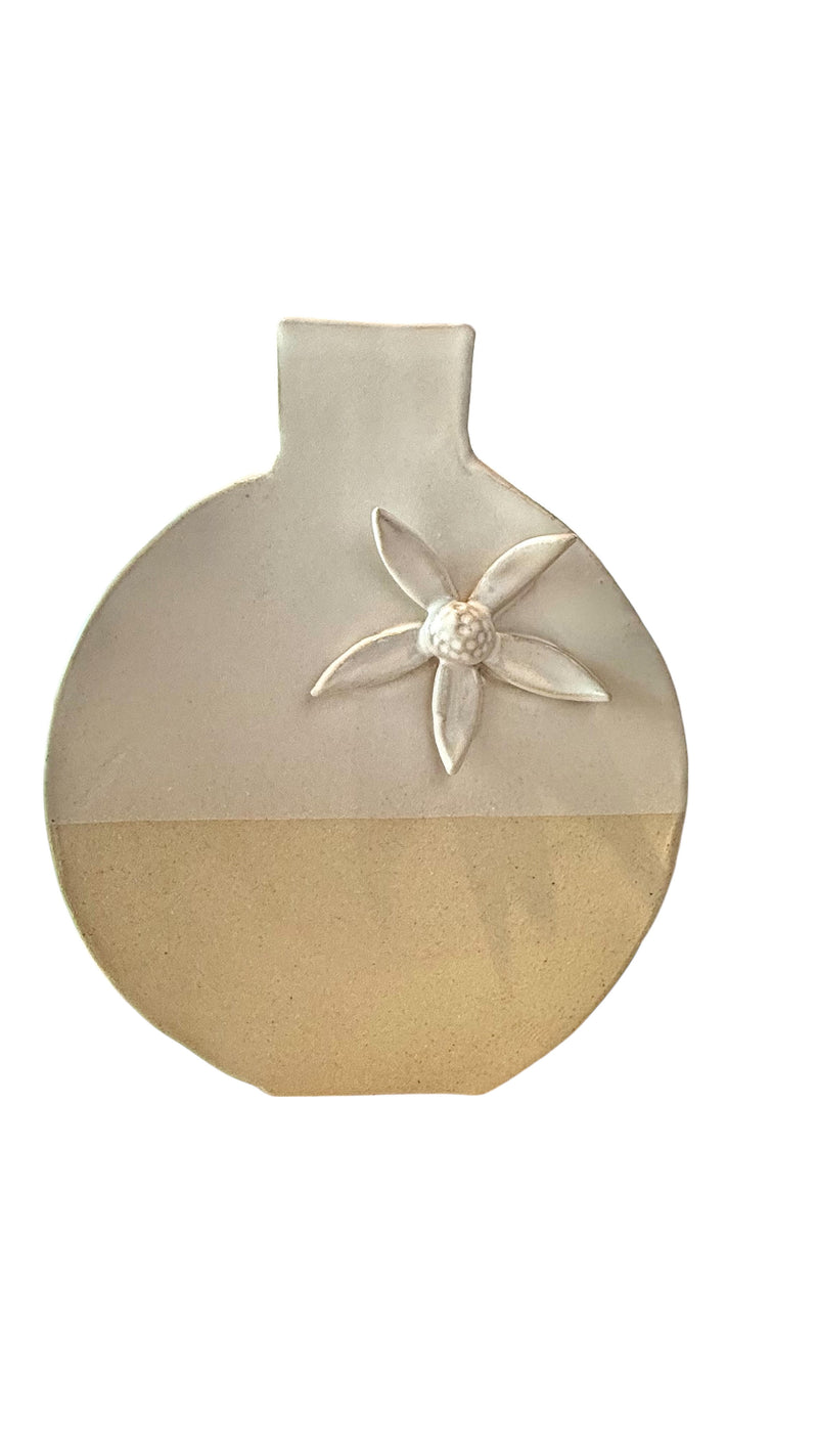 NS Doro's Vase with Embossed Flower