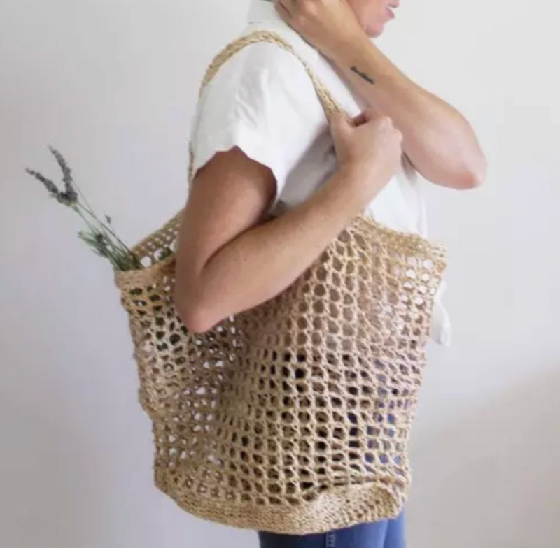 D Handmade Beach Tote - natural raffia