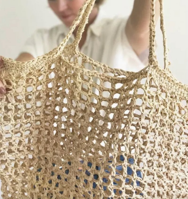 D Handmade Beach Tote - natural raffia