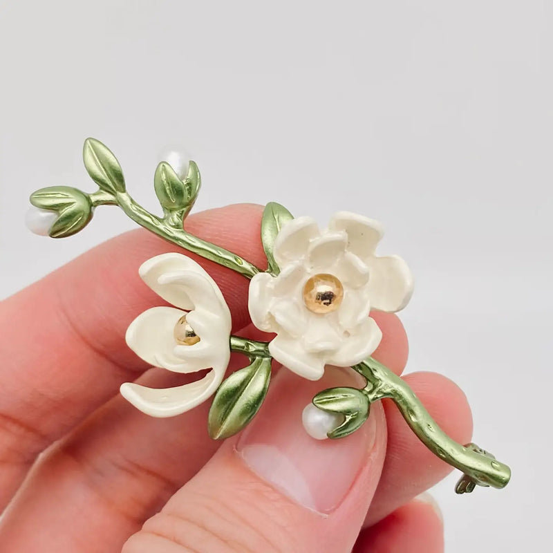 TL JMQ Magnolia Brooch