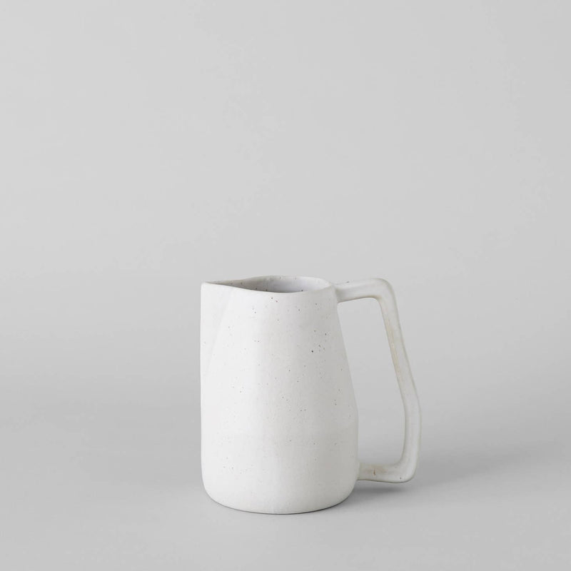 WS Large Off-White Novah Pitcher