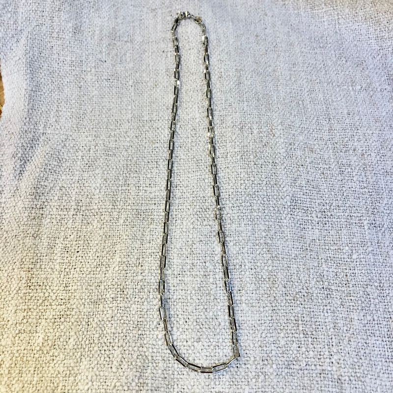 TL JA 18” Thin Link Necklace