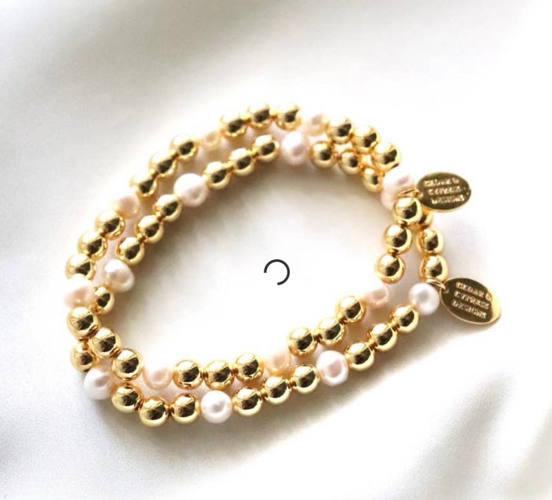 CC June Pearl & Gold bead bracelet